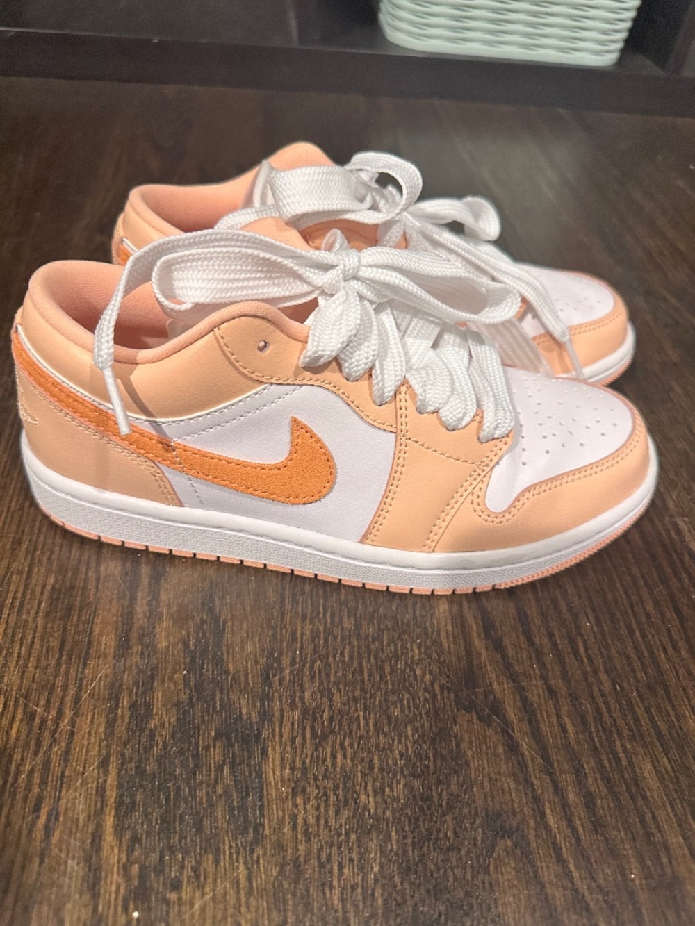 Women’s Nike Air Jordan 1 low